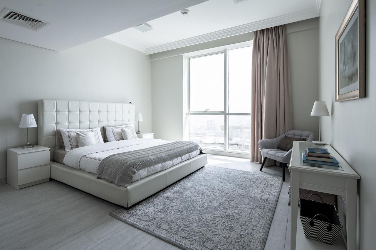 Frank Porter - Al Bateen Residence Dubai Exteriör bild